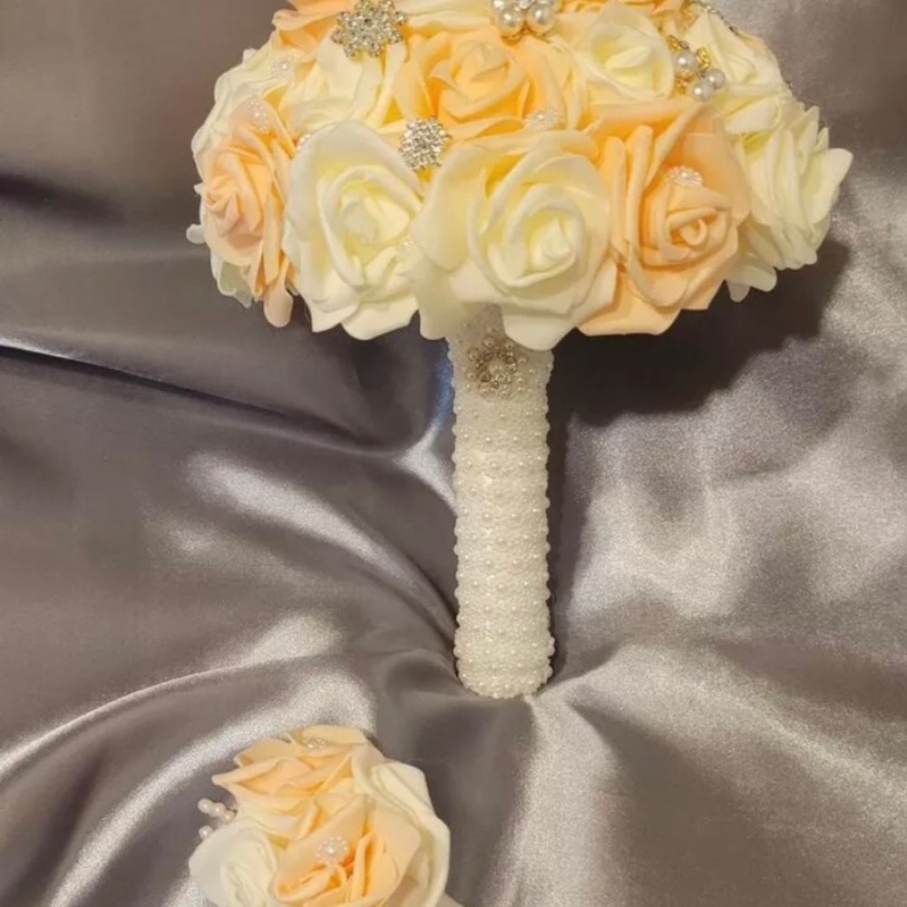 Champagne and Ivory Brooch Bridal Bouquet and Groom boutonnière set